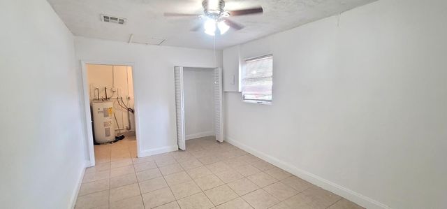 2601 NW 68th Way NW, Sunrise, FL 33313