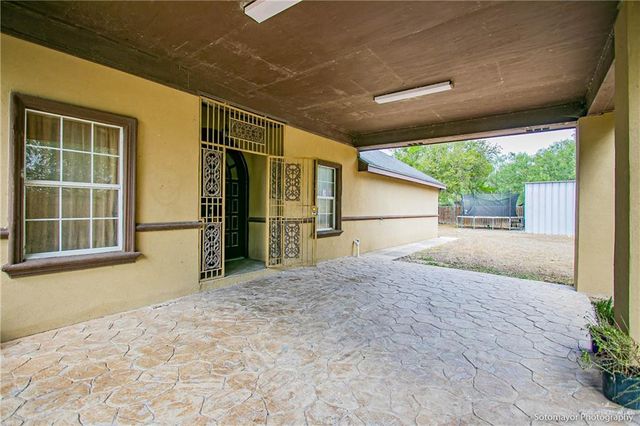 7889 W Military Road, Mission, TX 78572