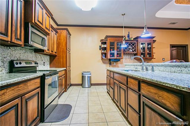 7889 W Military Road, Mission, TX 78572