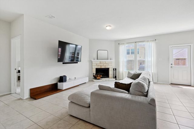 1049 Castroville Drive, Forney, TX 75126