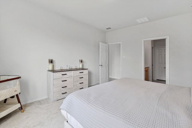 1049 Castroville Drive, Forney, TX 75126