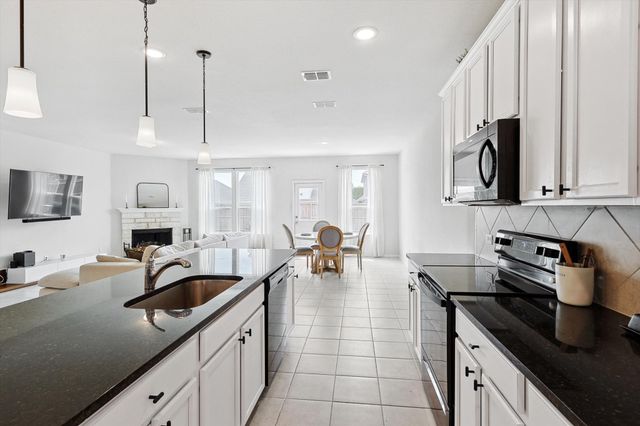 1049 Castroville Drive, Forney, TX 75126