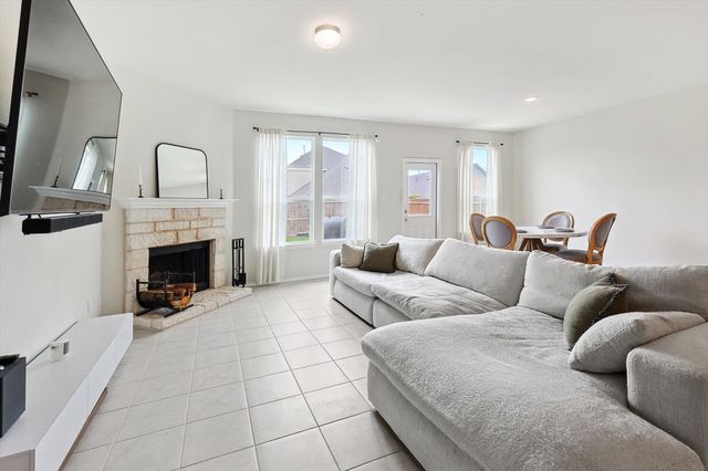 1049 Castroville Drive, Forney, TX 75126