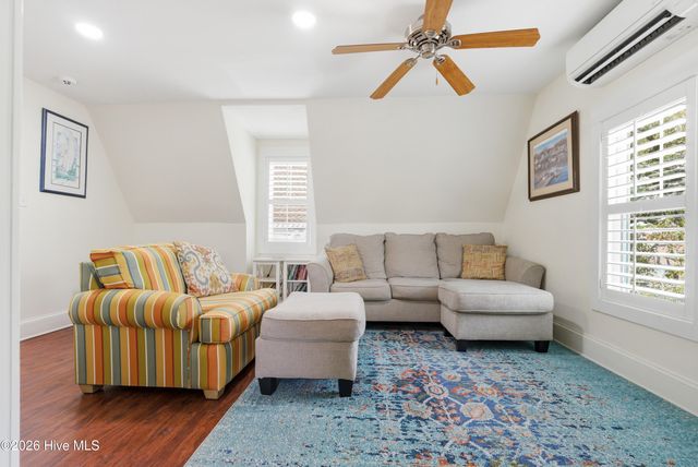 119 N Davis Street, Southport, NC 28461