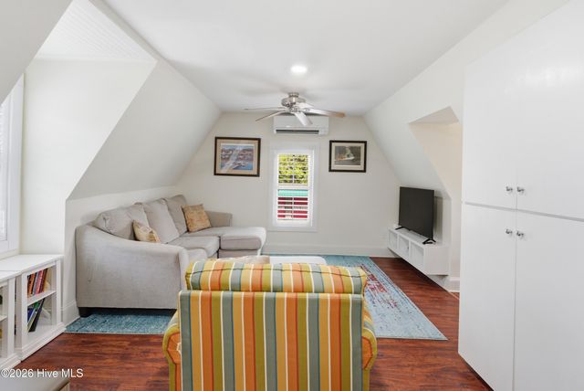 119 N Davis Street, Southport, NC 28461