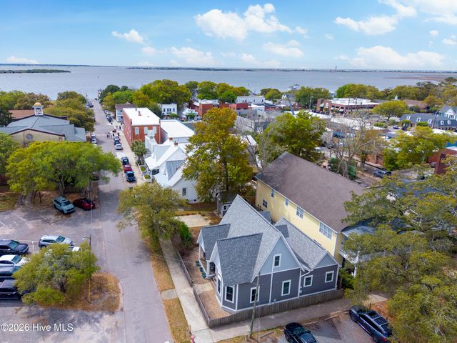 119 N Davis Street, Southport, NC 28461