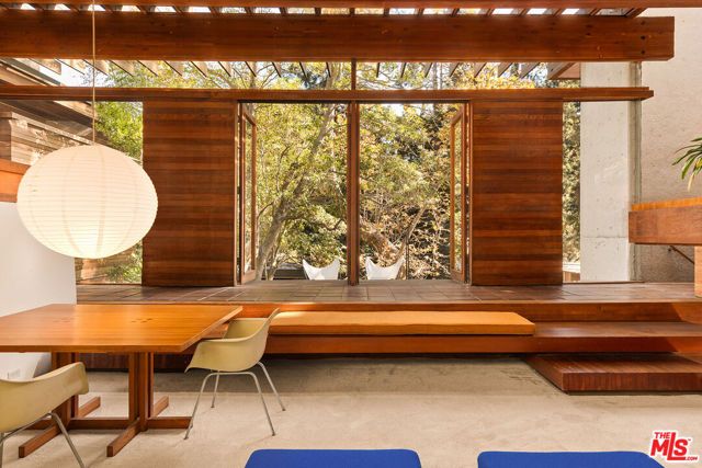 715 Brooktree Road, Pacific Palisades (los Angeles), CA 90272