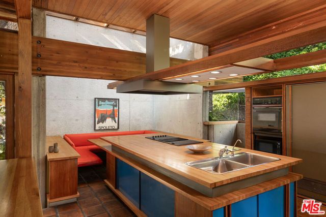 715 Brooktree Road, Pacific Palisades (los Angeles), CA 90272