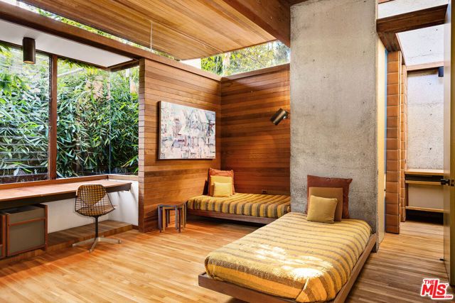 715 Brooktree Road, Pacific Palisades (los Angeles), CA 90272