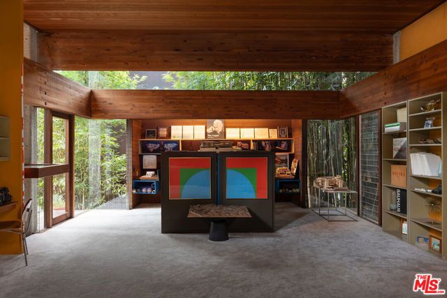 715 Brooktree Road, Pacific Palisades (los Angeles), CA 90272