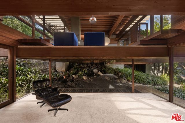 715 Brooktree Road, Pacific Palisades (los Angeles), CA 90272