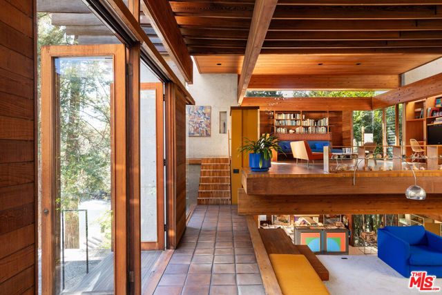 715 Brooktree Road, Pacific Palisades (los Angeles), CA 90272