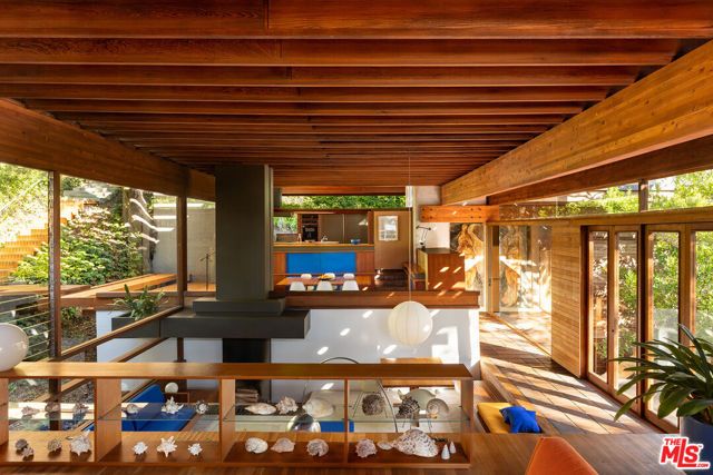 715 Brooktree Road, Pacific Palisades (los Angeles), CA 90272