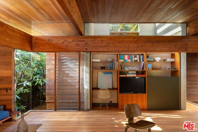 715 Brooktree Road, Pacific Palisades (los Angeles), CA 90272