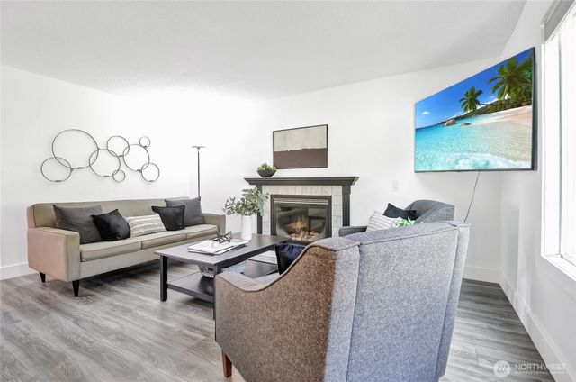 9834 NE 140th Place, Kirkland, WA 98034