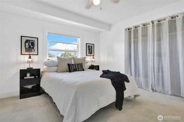 9834 NE 140th Place, Kirkland, WA 98034