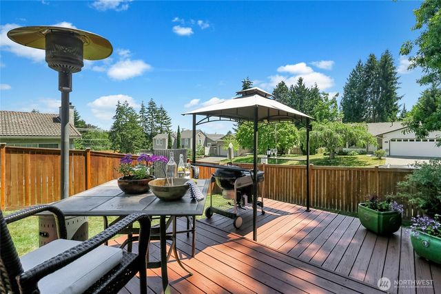 9834 NE 140th Place, Kirkland, WA 98034