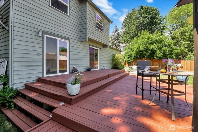 9834 NE 140th Place, Kirkland, WA 98034