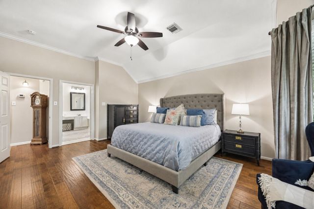 1823 River Trail, Sugar Land, TX 77479