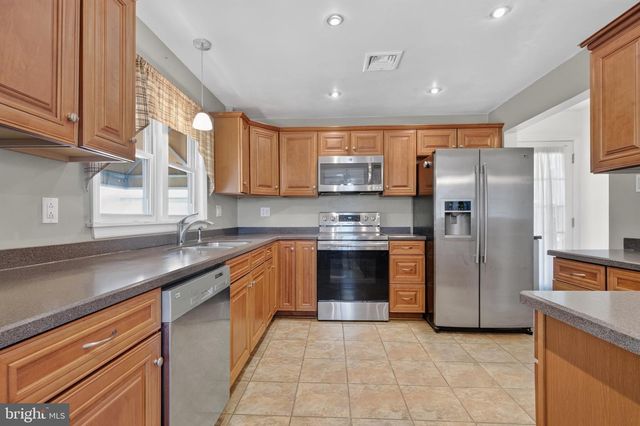 902 5TH ST, Port Carbon, PA 17965
