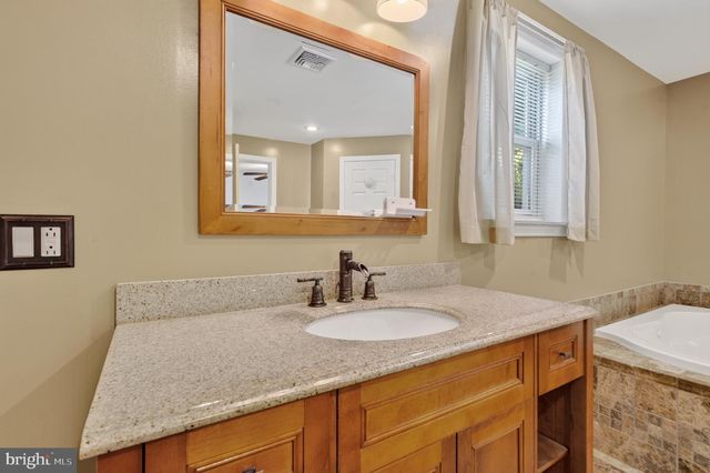 902 5TH ST, Port Carbon, PA 17965