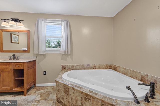 902 5TH ST, Port Carbon, PA 17965