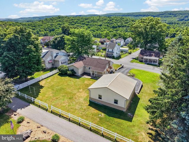 902 5TH ST, Port Carbon, PA 17965