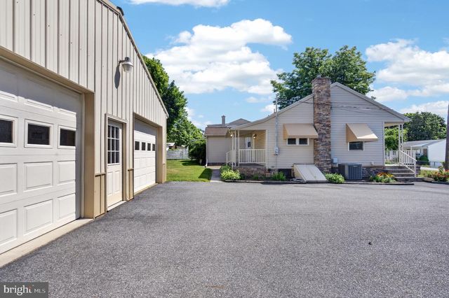 902 5TH ST, Port Carbon, PA 17965