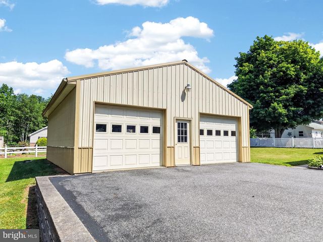 902 5TH ST, Port Carbon, PA 17965
