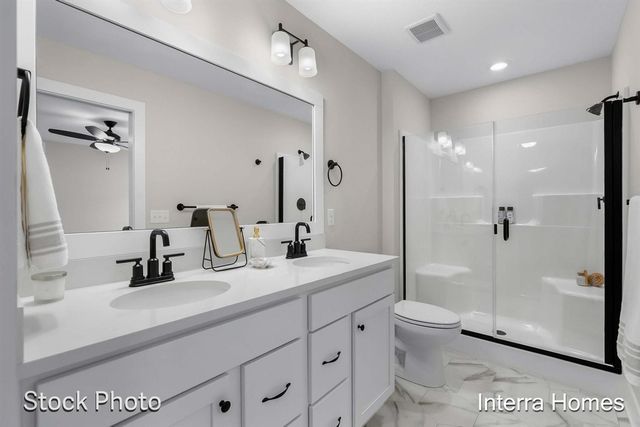 1591 N Village Circle, Kalamazoo, MI 49009