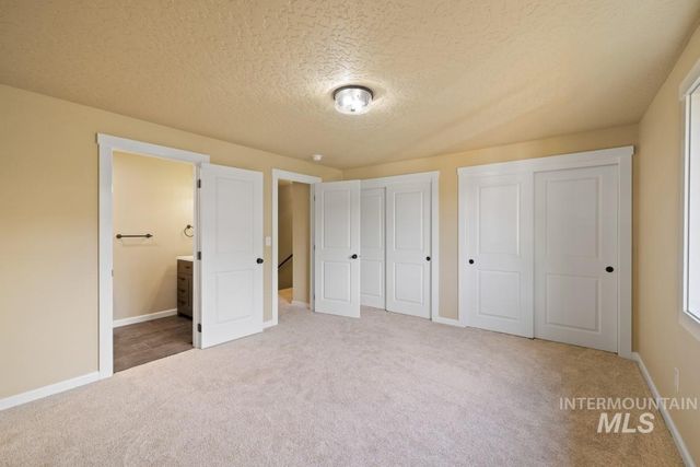 919 Cove Arm Circle, Nampa, ID 83651