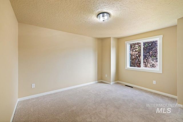 919 Cove Arm Circle, Nampa, ID 83651