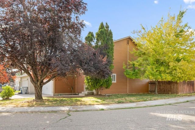 919 Cove Arm Circle, Nampa, ID 83651