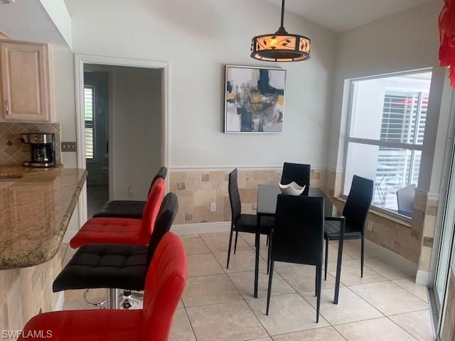 1499 Vintage Ln, Naples, FL 34104