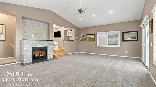 21213 Parkway Street, St Clair Shores, MI 48082