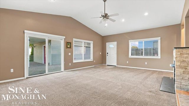21213 Parkway Street, St Clair Shores, MI 48082