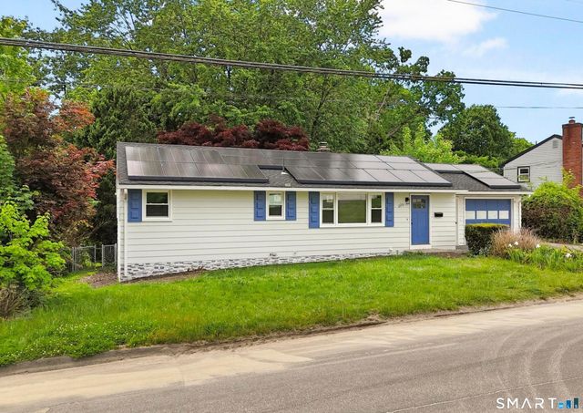 225 Courtland Avenue, Waterbury, CT 06705