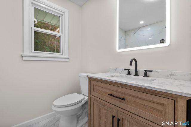 225 Courtland Avenue, Waterbury, CT 06705