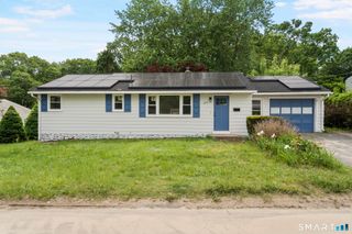 225 Courtland Avenue, Waterbury, CT 06705