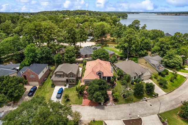 3833 Windswept Drive, Montgomery, TX 77356