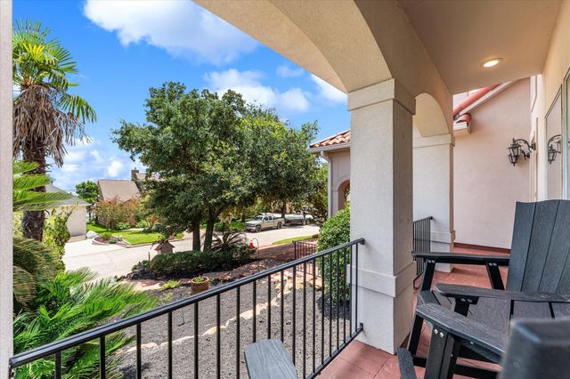 3833 Windswept Drive, Montgomery, TX 77356
