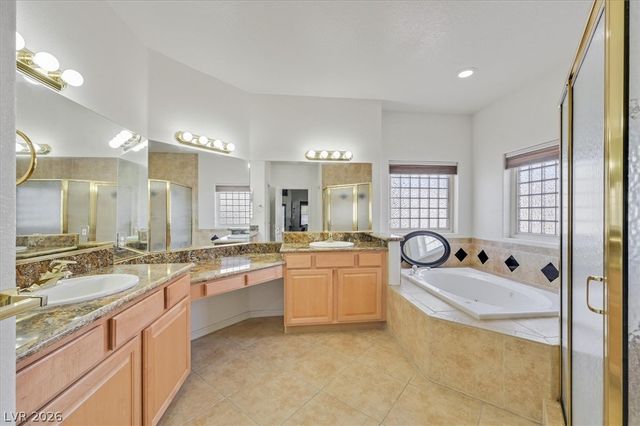 6120 Farm Rd, Las Vegas, NV 89131