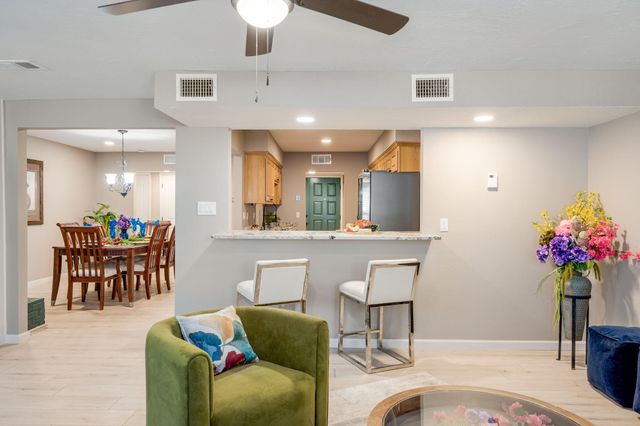 324 Clara Lane, Rio Communities, NM 87002