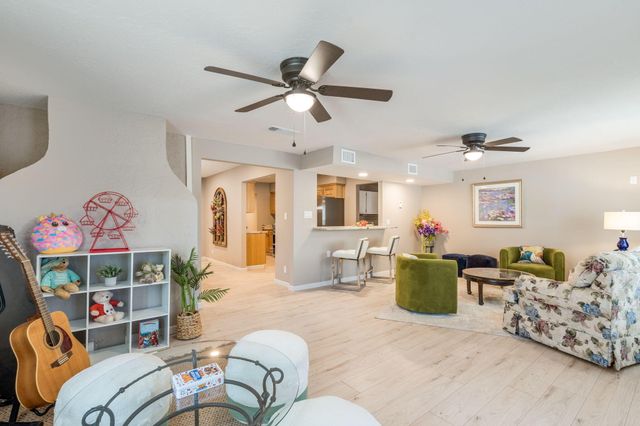 324 Clara Lane, Rio Communities, NM 87002