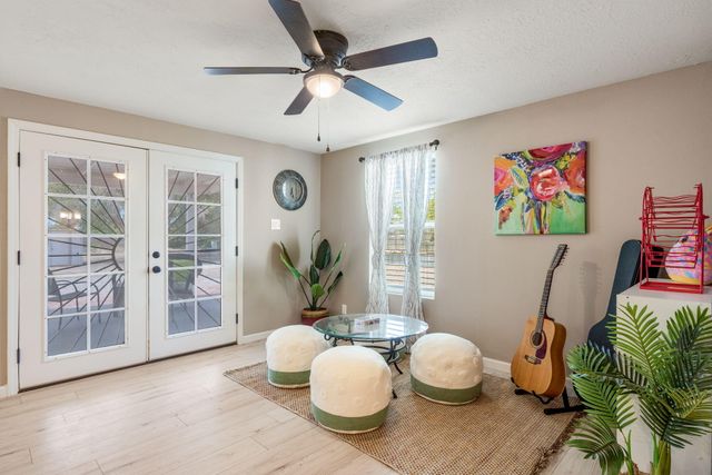 324 Clara Lane, Rio Communities, NM 87002