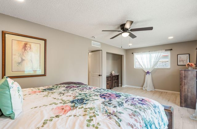 324 Clara Lane, Rio Communities, NM 87002