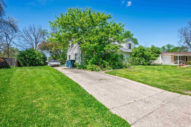 1804 W Norwood Drive, Muncie, IN 47304