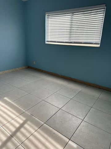 2202 NE 3rd Street, Boynton Beach, FL 33435