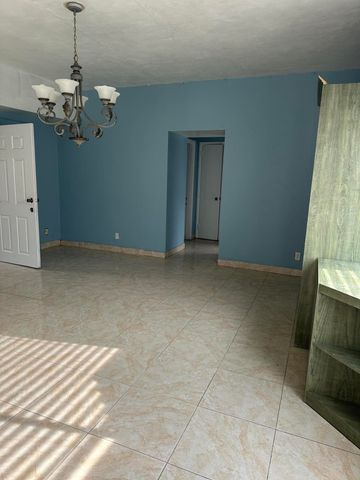 2202 NE 3rd Street, Boynton Beach, FL 33435