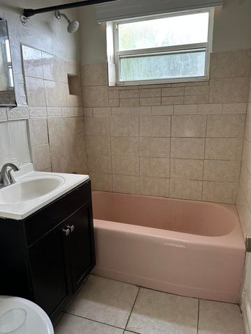 2202 NE 3rd Street, Boynton Beach, FL 33435